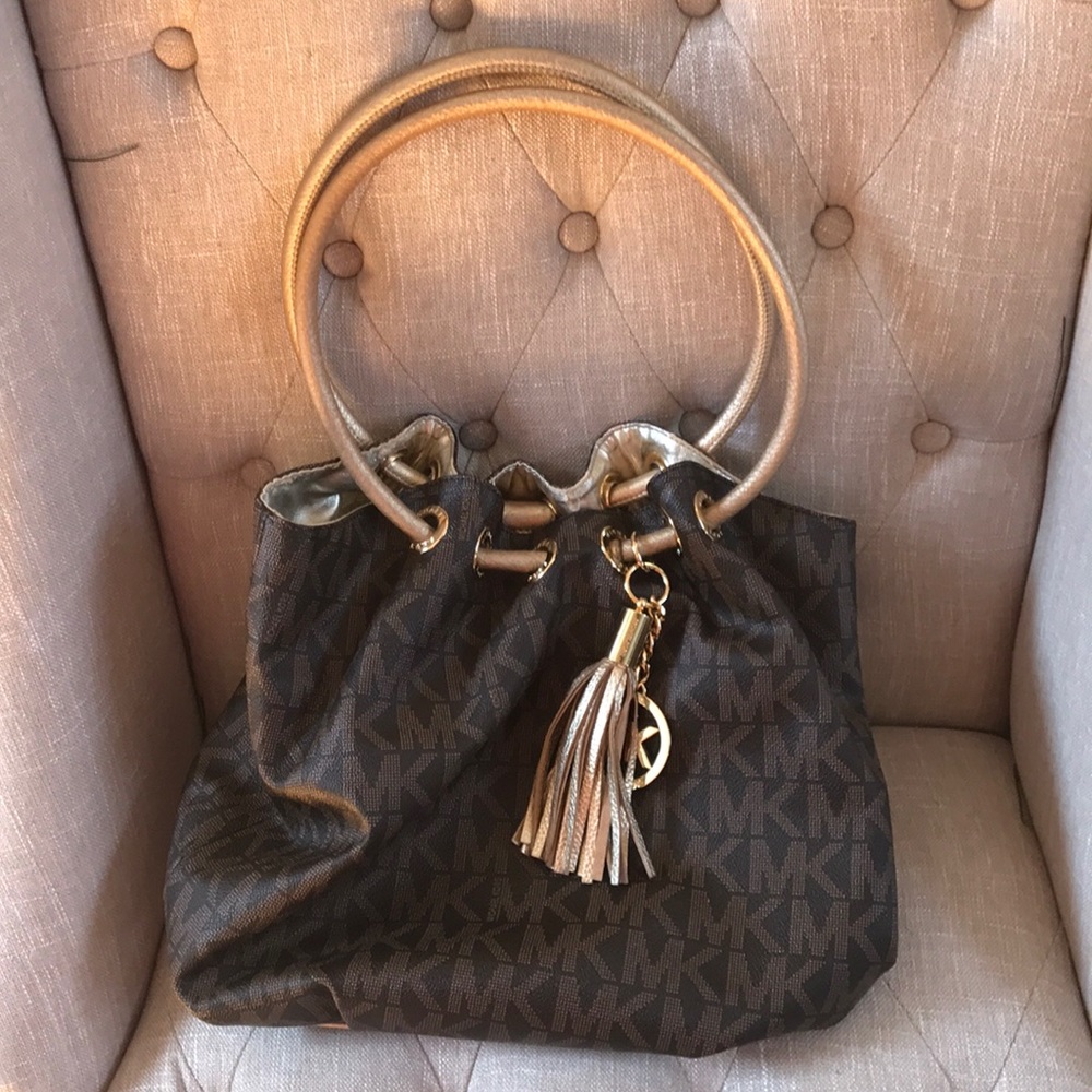 MK bucket purse